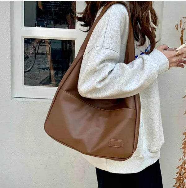 Maya- Shoulder bag